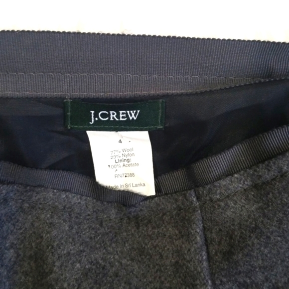 J. Crew Grey Wool Mini Skirt. Size 4 - Picture 6 of 8